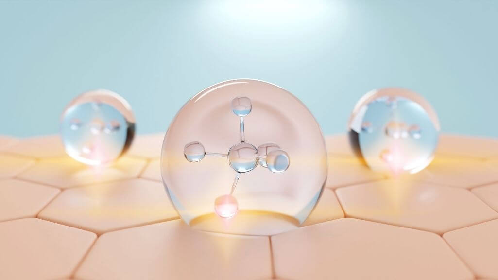 How hyaluronic acid in face moisturizers hydrates skin